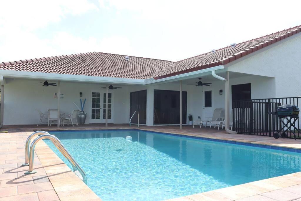 4/3.5 House With Pool- Boynton Beach, Fl. エクステリア 写真