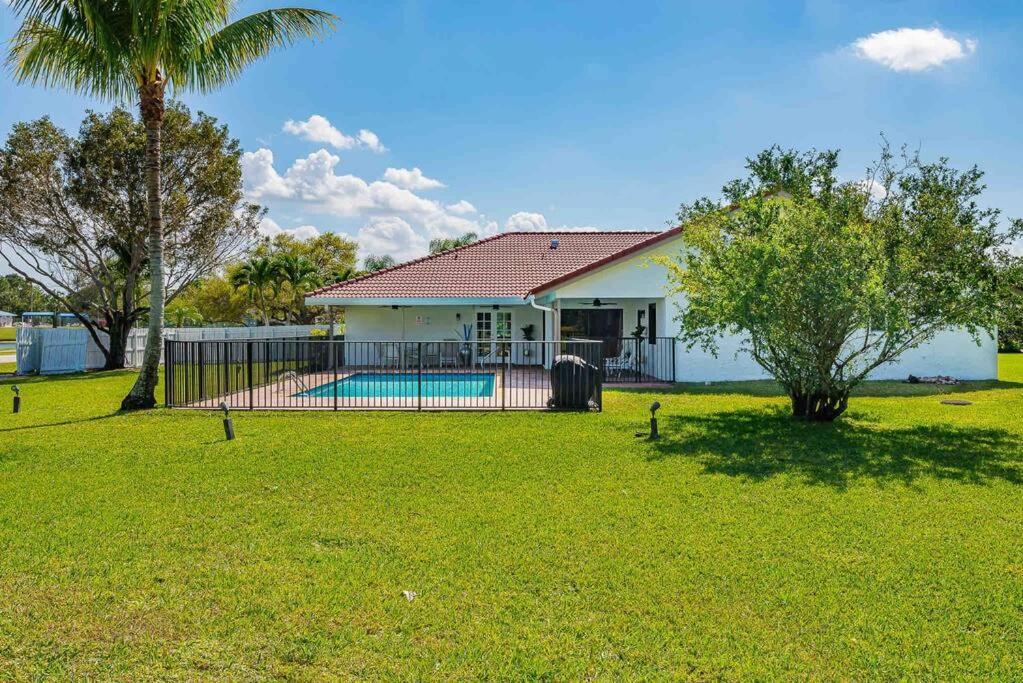 4/3.5 House With Pool- Boynton Beach, Fl. エクステリア 写真